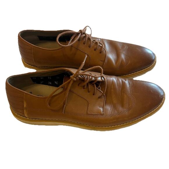 Clarks Mens Size 10.5 M British‎ Tan Leather Wing Tip Lace Up Shoe Casual Oxford - Picture 1 of 10
